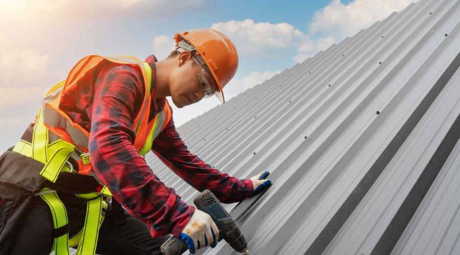 GAF roofing contractor in Menno, SD